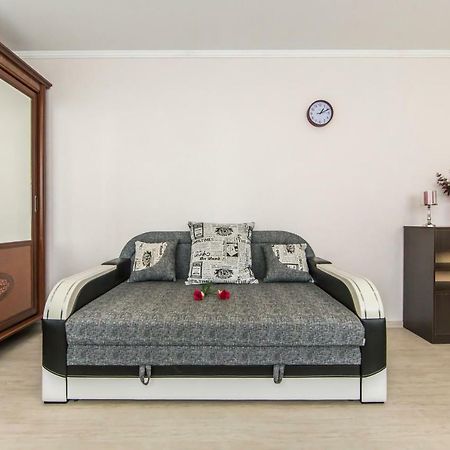 Super View, Luxury Apartment Near Chernihiv Metro. Κίεβο Εξωτερικό φωτογραφία