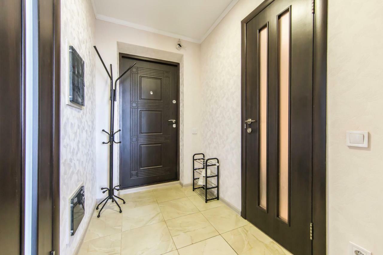 Super View, Luxury Apartment Near Chernihiv Metro. Κίεβο Εξωτερικό φωτογραφία