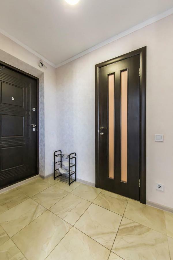 Super View, Luxury Apartment Near Chernihiv Metro. Κίεβο Εξωτερικό φωτογραφία